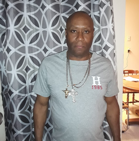 Meet your Posher, Robert - Picture 1 of 1